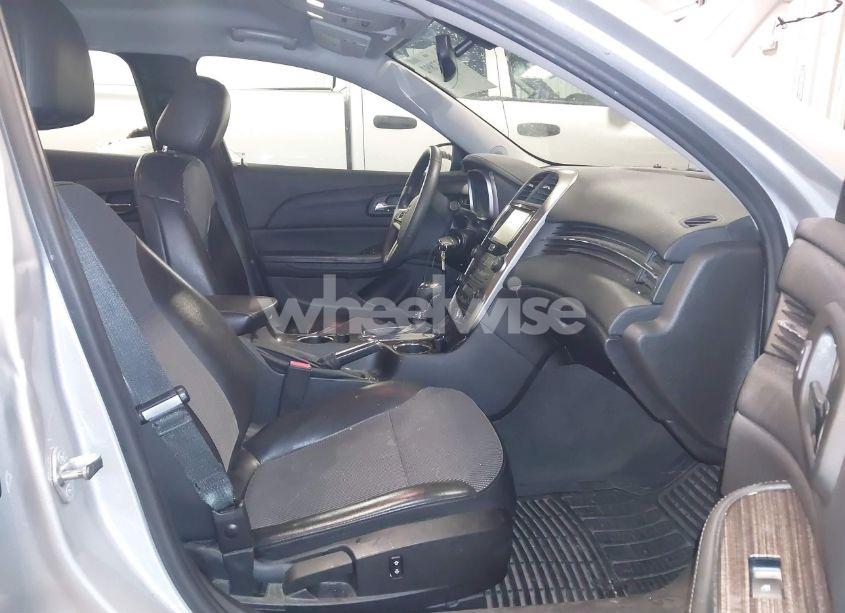 Photo 5 of 2014 Chevrolet Malibu 1LT (VIN 1G11C5SL2EF301222)