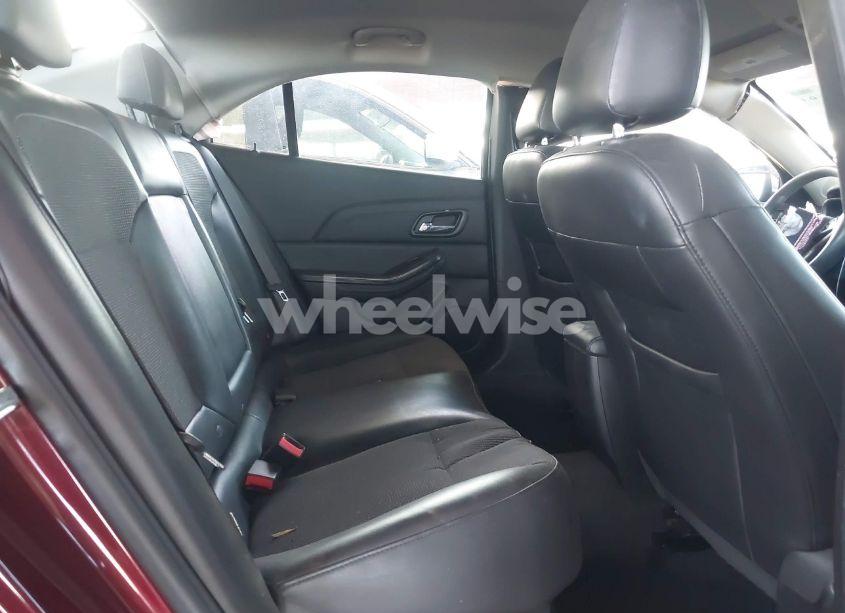 Photo 8 of 2015 Chevrolet Malibu 1LT (VIN 1G11C5SL2FF100356)