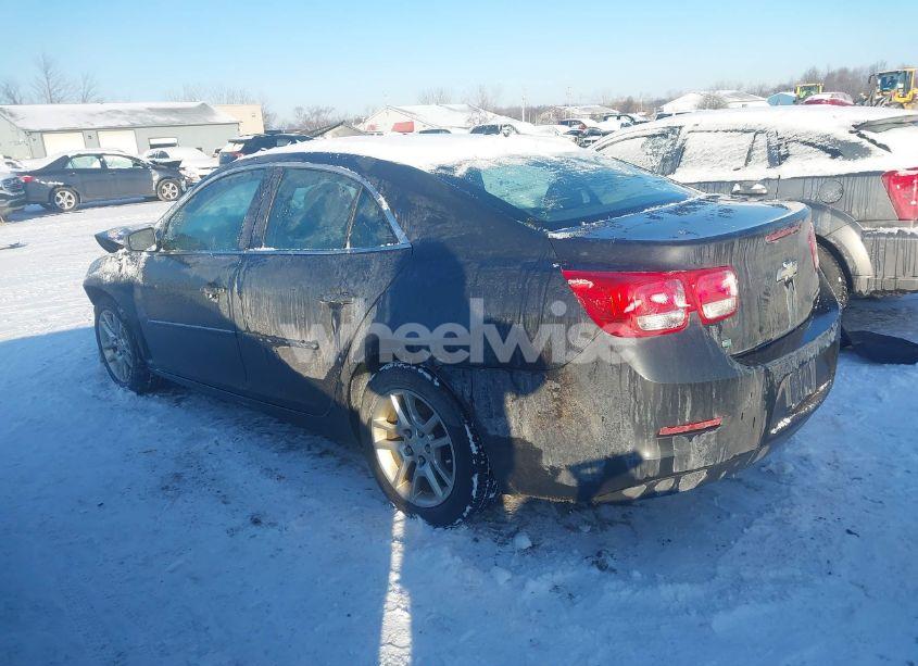 Photo 3 of 2015 Chevrolet Malibu (VIN 1G11C5SL2FF106075)