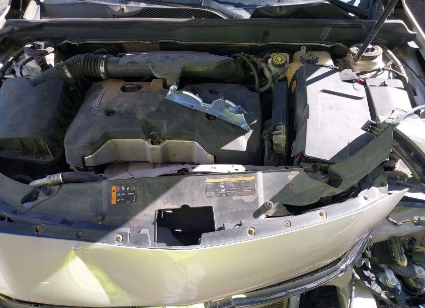 Photo 10 of 2015 Chevrolet Malibu 1LT (VIN 1G11C5SL2FF107081)