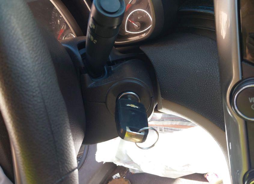 Photo 11 of 2015 Chevrolet Malibu 1LT (VIN 1G11C5SL2FF107081)