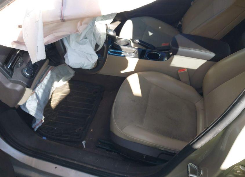 Photo 14 of 2015 Chevrolet Malibu 1LT (VIN 1G11C5SL2FF107081)