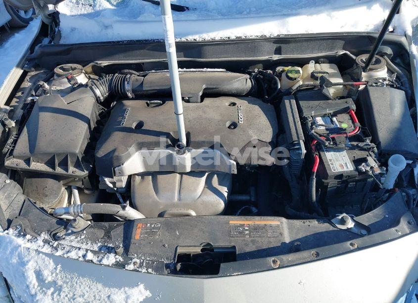 Photo 10 of 2015 Chevrolet Malibu 1LT (VIN 1G11C5SL2FF115536)
