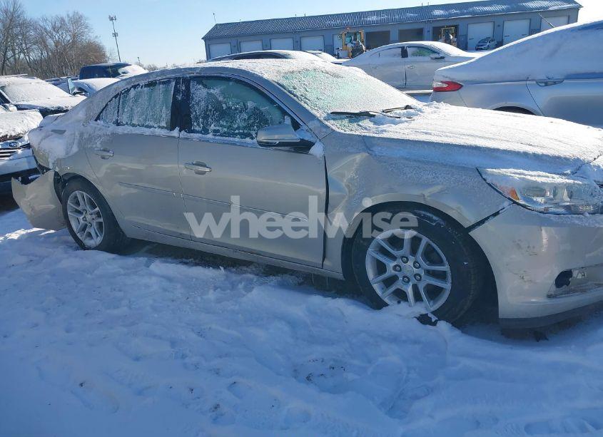 Photo 13 of 2015 Chevrolet Malibu 1LT (VIN 1G11C5SL2FF115536)