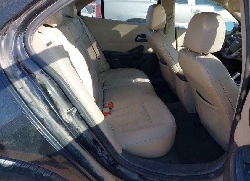 Photo 8 of 2015 Chevrolet Malibu 1LT (VIN 1G11C5SL2FF134989)
