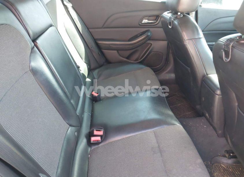 Photo 8 of 2015 Chevrolet Malibu 1LT (VIN 1G11C5SL2FF144311)