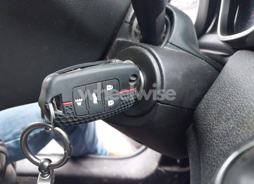 Photo 11 of 2015 Chevrolet Malibu 1LT (VIN 1G11C5SL2FF178765)