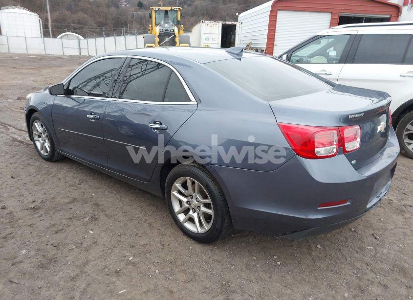 Photo 3 of 2015 Chevrolet Malibu 1LT (VIN 1G11C5SL2FF178765)