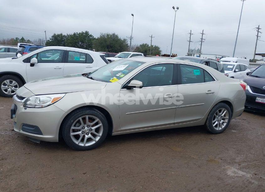 Photo 14 of 2015 Chevrolet Malibu 1LT (VIN 1G11C5SL2FF186610)