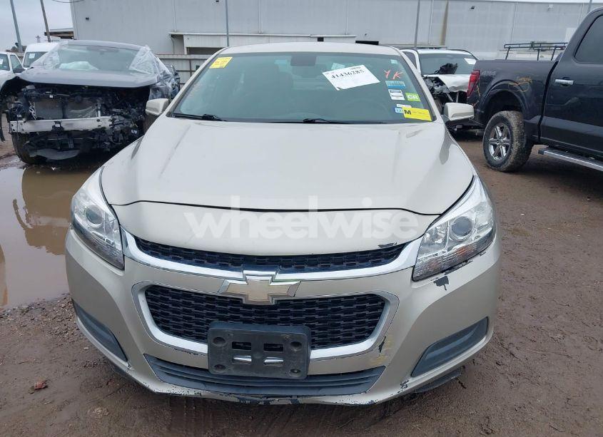Photo 6 of 2015 Chevrolet Malibu 1LT (VIN 1G11C5SL2FF186610)