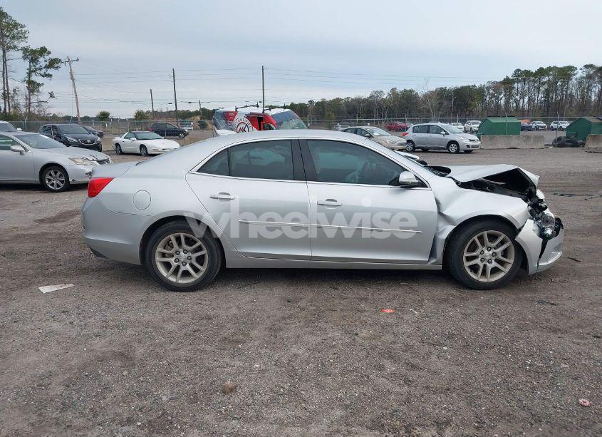 Photo 13 of 2015 Chevrolet Malibu 1LT (VIN 1G11C5SL2FF271883)