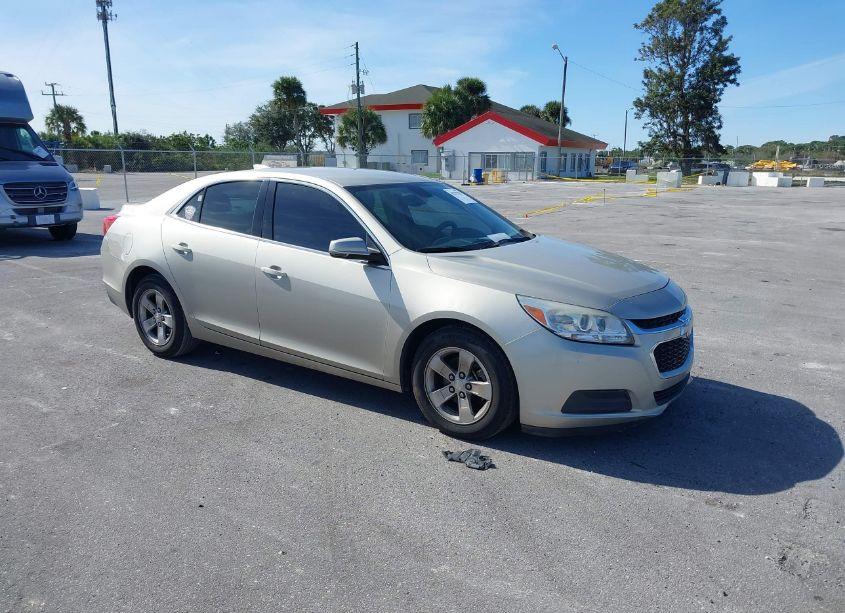 2015 Chevrolet Malibu 1LT (VIN 1G11C5SL2FF285847) main photo