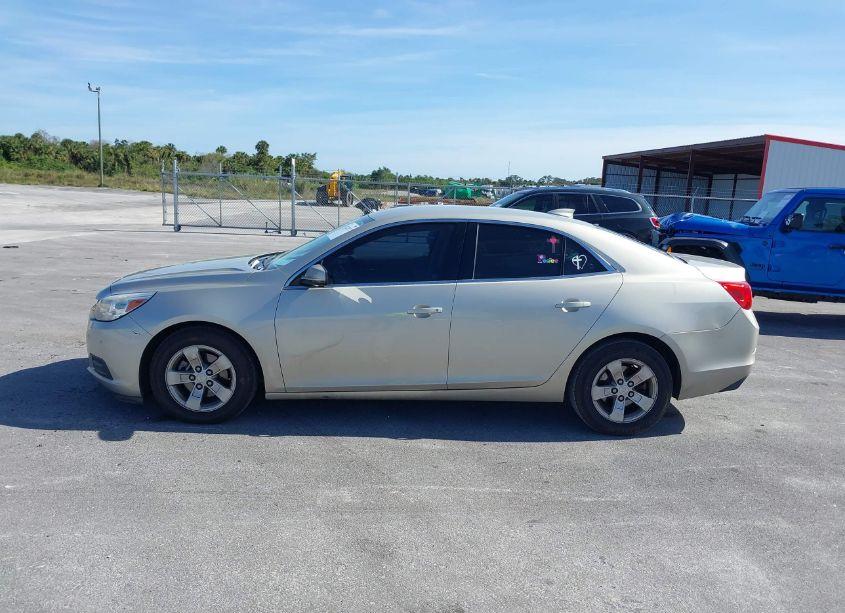 Photo 14 of 2015 Chevrolet Malibu 1LT (VIN 1G11C5SL2FF285847)