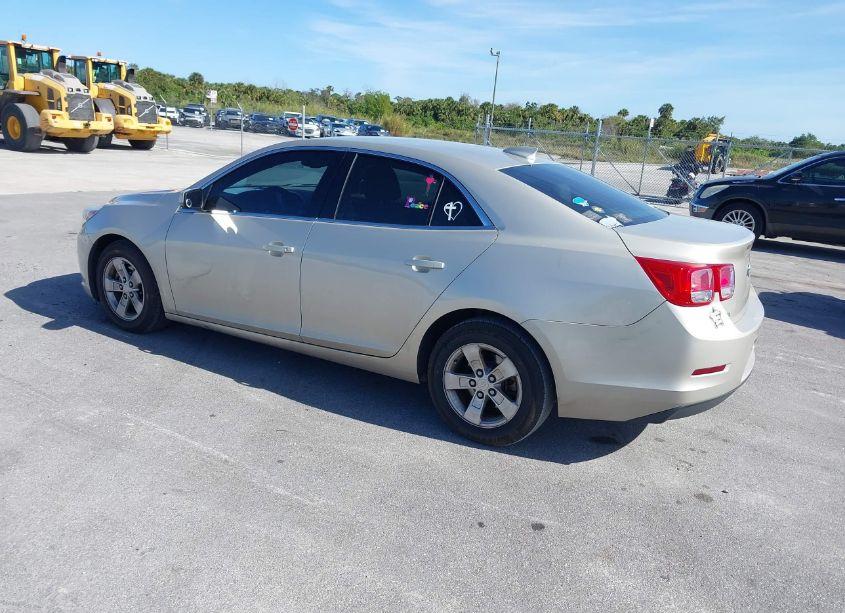 Photo 3 of 2015 Chevrolet Malibu 1LT (VIN 1G11C5SL2FF285847)