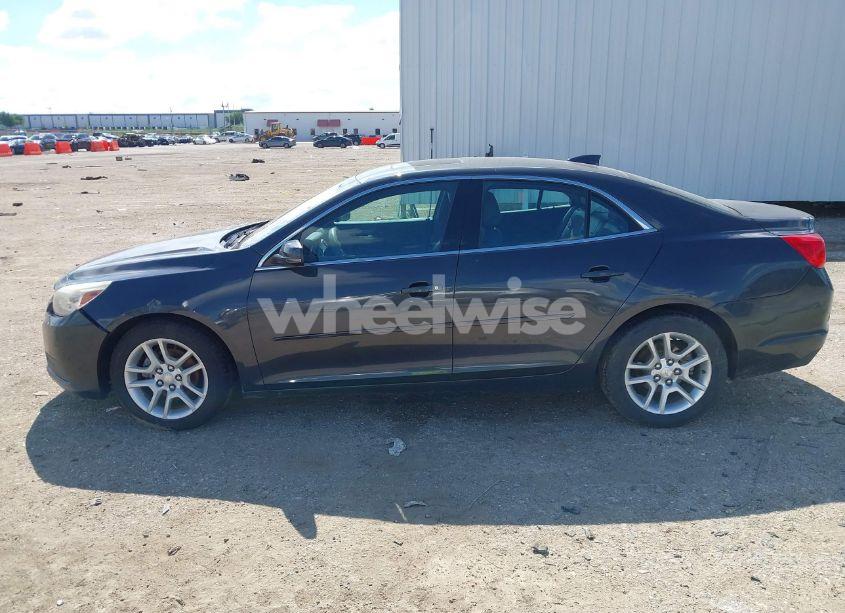 Photo 14 of 2015 Chevrolet Malibu 1LT (VIN 1G11C5SL2FF311329)