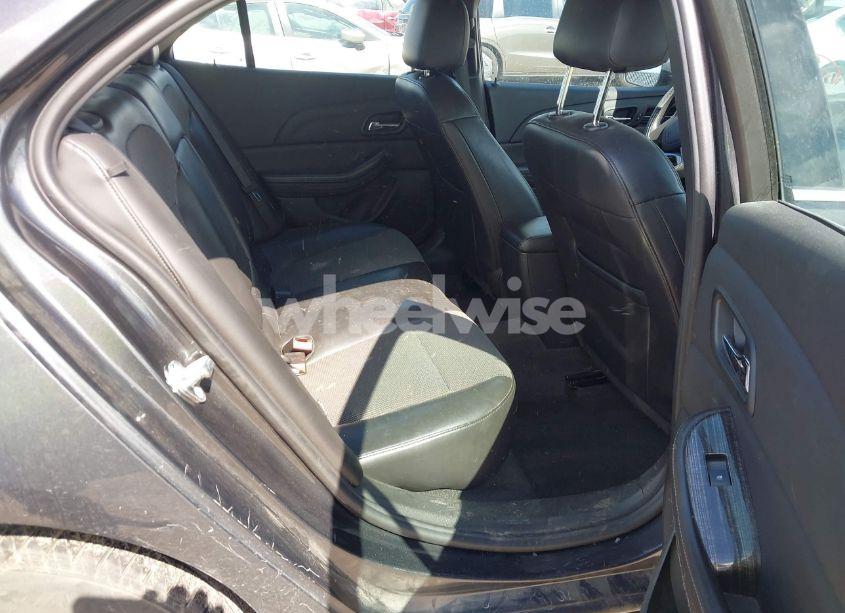 Photo 8 of 2015 Chevrolet Malibu 1LT (VIN 1G11C5SL2FF311329)