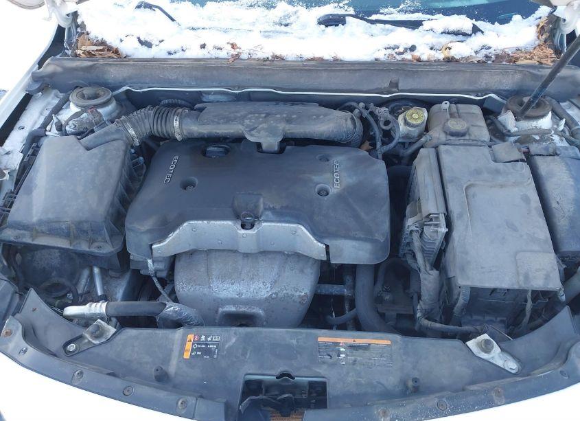 Photo 10 of 2015 Chevrolet Malibu 1LT (VIN 1G11C5SL2FF319155)