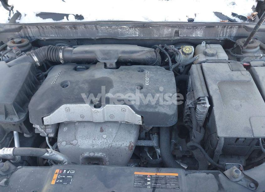 Photo 10 of 2015 Chevrolet Malibu 1LT (VIN 1G11C5SL2FF340796)