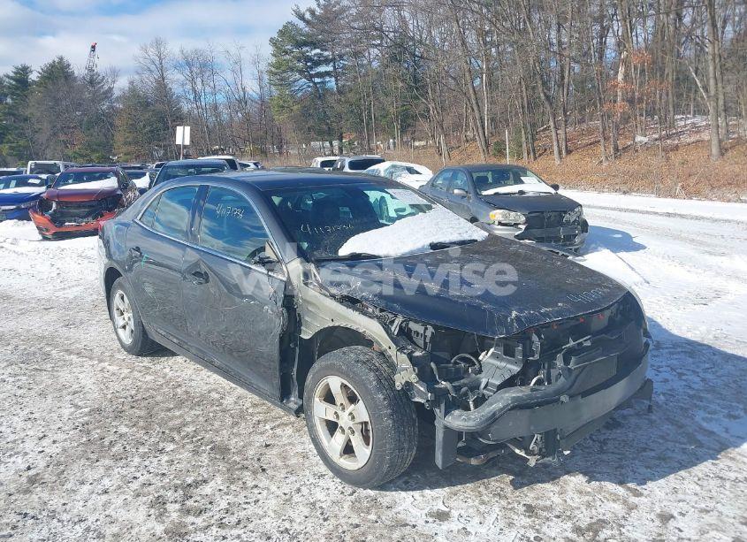Photo 6 of 2015 Chevrolet Malibu 1LT (VIN 1G11C5SL2FF340796)