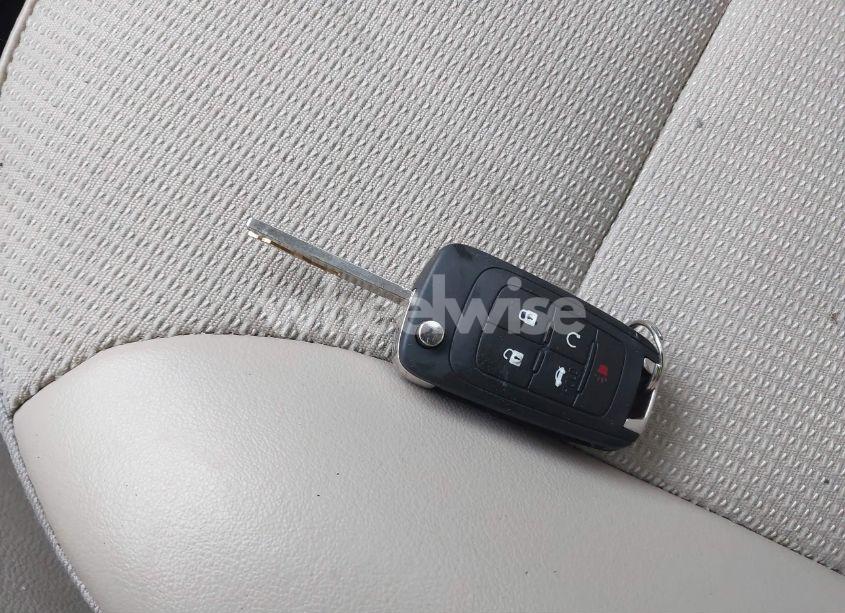 Photo 11 of 2015 Chevrolet Malibu 1LT (VIN 1G11C5SL2FF340930)