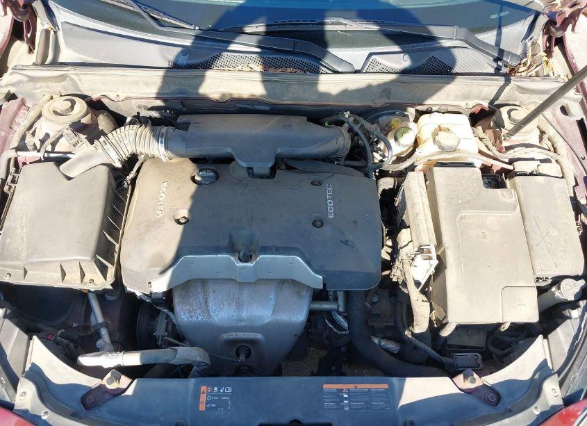 Photo 10 of 2015 Chevrolet Malibu 1LT (VIN 1G11C5SL2FF343455)