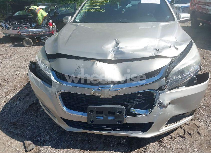 Photo 6 of 2015 Chevrolet Malibu 1LT (VIN 1G11C5SL2FF351006)