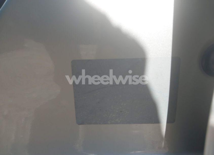 Photo 9 of 2015 Chevrolet Malibu 1LT (VIN 1G11C5SL2FF351006)