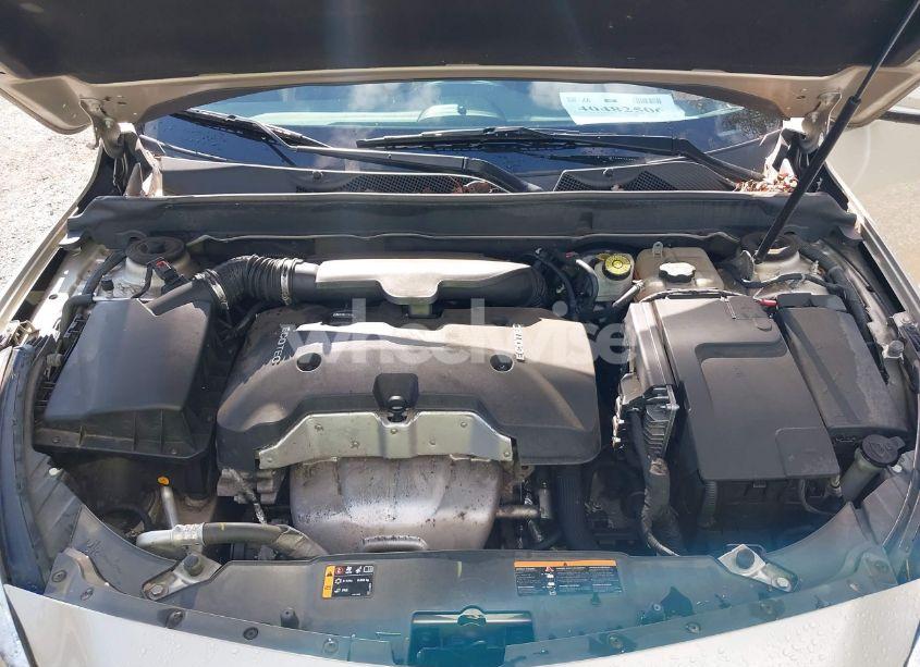 Photo 10 of 2015 Chevrolet Malibu 1LT (VIN 1G11C5SL2FF353810)