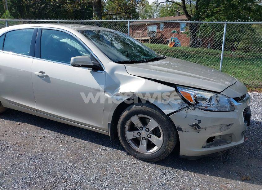 Photo 18 of 2015 Chevrolet Malibu 1LT (VIN 1G11C5SL2FF353810)