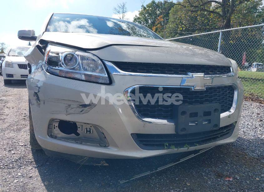 Photo 22 of 2015 Chevrolet Malibu 1LT (VIN 1G11C5SL2FF353810)