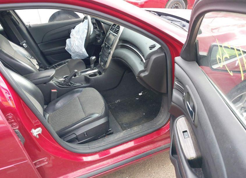 Photo 5 of 2014 Chevrolet Malibu 1LT (VIN 1G11C5SL3EF111459)