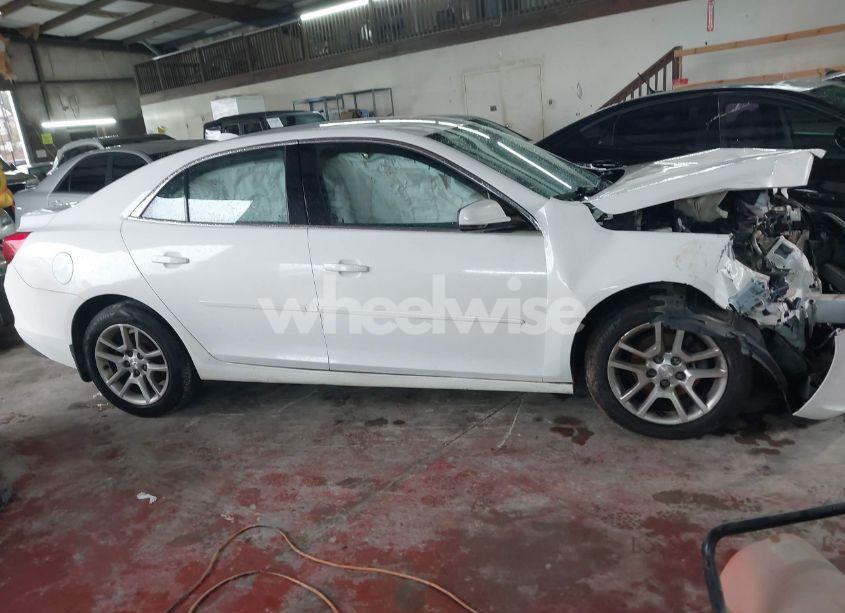 Photo 12 of 2014 Chevrolet Malibu 1LT (VIN 1G11C5SL3EF123644)