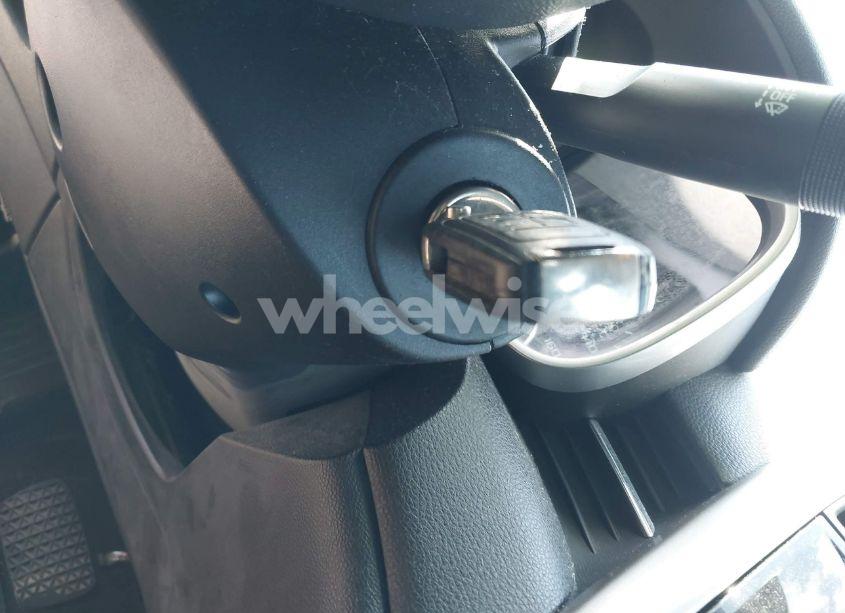 Photo 11 of 2014 Chevrolet Malibu 1LT (VIN 1G11C5SL3EF125703)