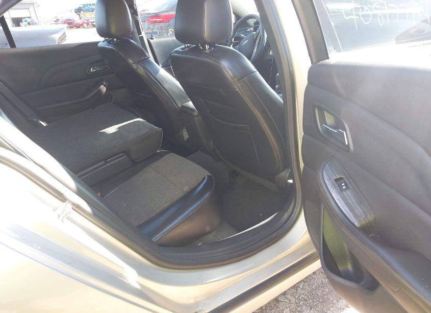 Photo 8 of 2014 Chevrolet Malibu 1LT (VIN 1G11C5SL3EF128293)