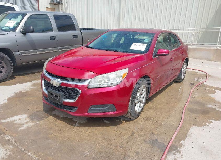 Photo 2 of 2014 Chevrolet Malibu 1LT (VIN 1G11C5SL3EF167689)