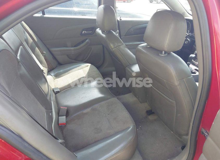 Photo 8 of 2014 Chevrolet Malibu 1LT (VIN 1G11C5SL3EF167689)