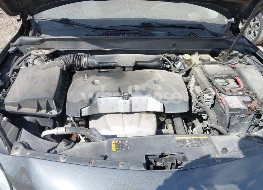 Photo 10 of 2014 Chevrolet Malibu 1LT (VIN 1G11C5SL3EF275777)