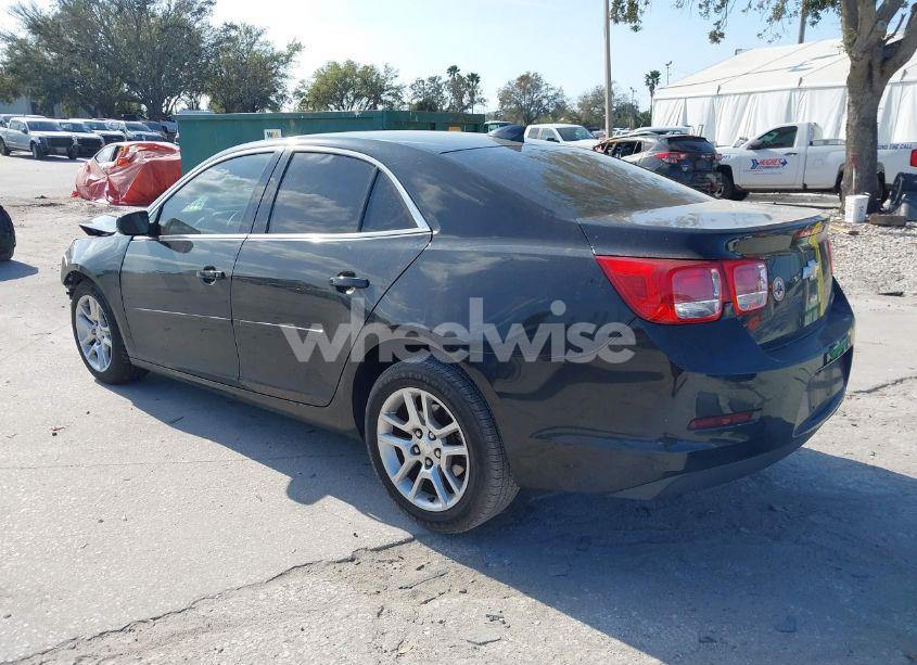 Photo 3 of 2015 Chevrolet Malibu 1LT (VIN 1G11C5SL3FF101144)