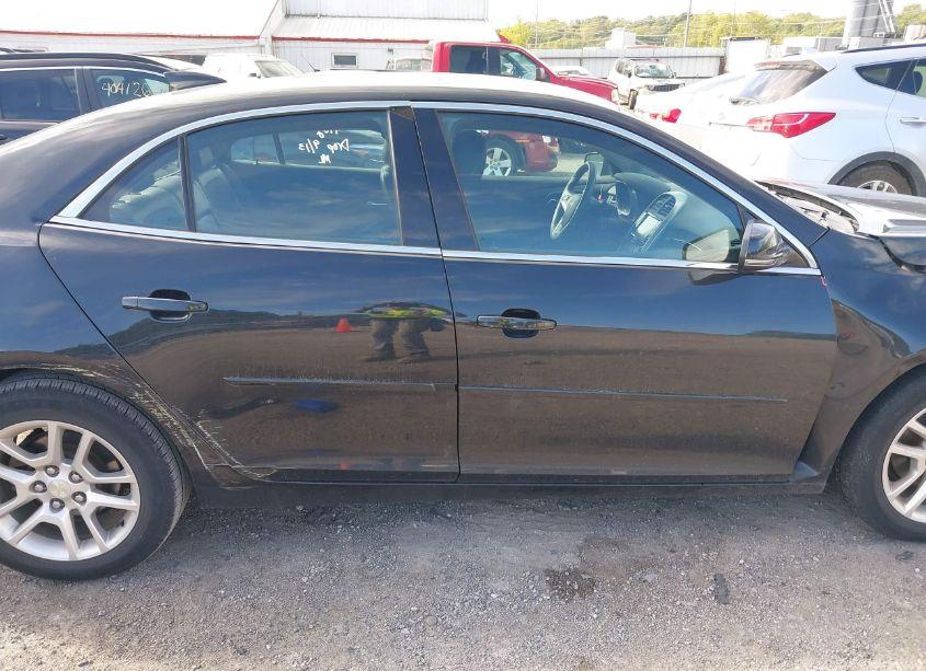 Photo 13 of 2015 Chevrolet Malibu 1LT (VIN 1G11C5SL3FF116064)
