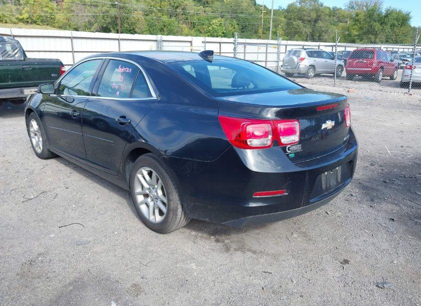 Photo 3 of 2015 Chevrolet Malibu 1LT (VIN 1G11C5SL3FF116064)