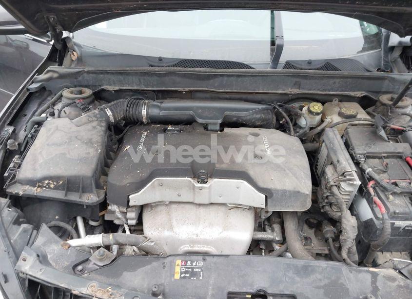 Photo 10 of 2015 Chevrolet Malibu 1LT (VIN 1G11C5SL3FF137870)