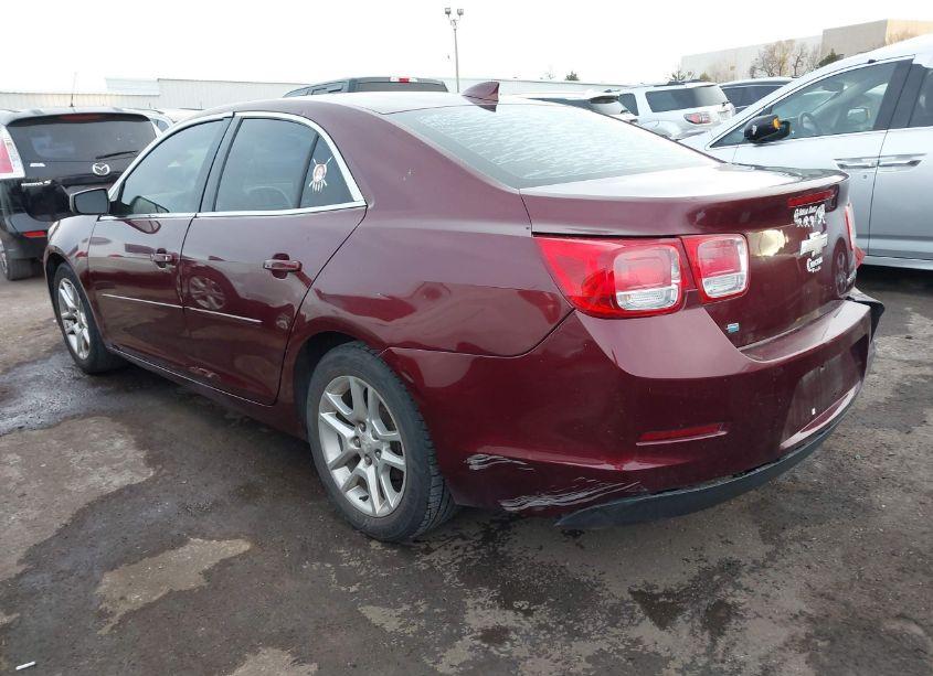 Photo 3 of 2015 Chevrolet Malibu 1LT (VIN 1G11C5SL3FF139523)