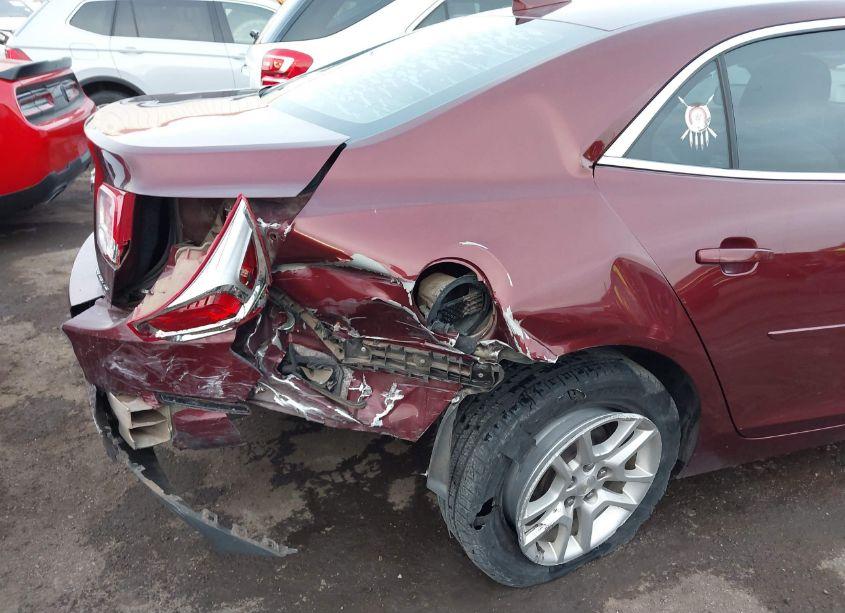 Photo 6 of 2015 Chevrolet Malibu 1LT (VIN 1G11C5SL3FF139523)