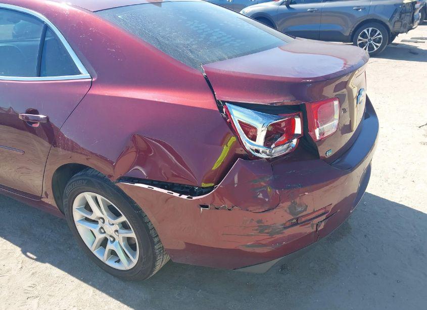 Photo 6 of 2015 Chevrolet Malibu 1LT (VIN 1G11C5SL3FF147489)