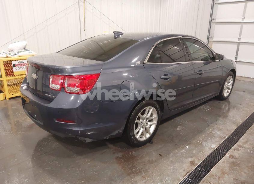 Photo 4 of 2015 Chevrolet Malibu 1LT (VIN 1G11C5SL3FF161196)