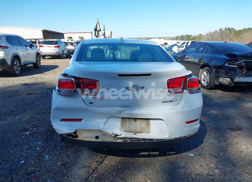 Photo 6 of 2015 Chevrolet Malibu 1LT (VIN 1G11C5SL3FF168875)