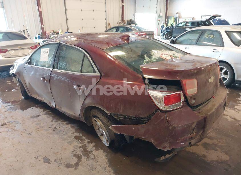 Photo 3 of 2015 Chevrolet Malibu 1LT (VIN 1G11C5SL3FF219646)