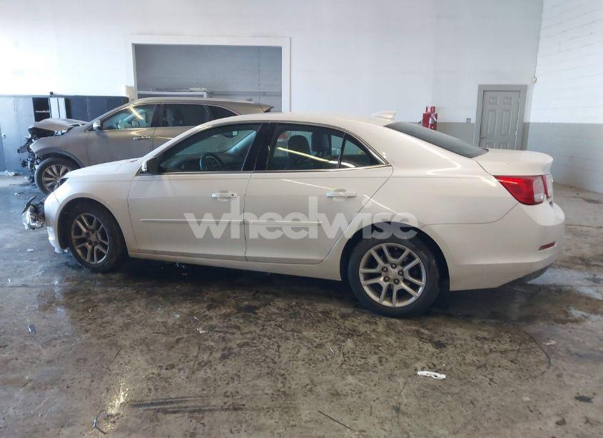 Photo 14 of 2015 Chevrolet Malibu 1LT (VIN 1G11C5SL3FF222837)
