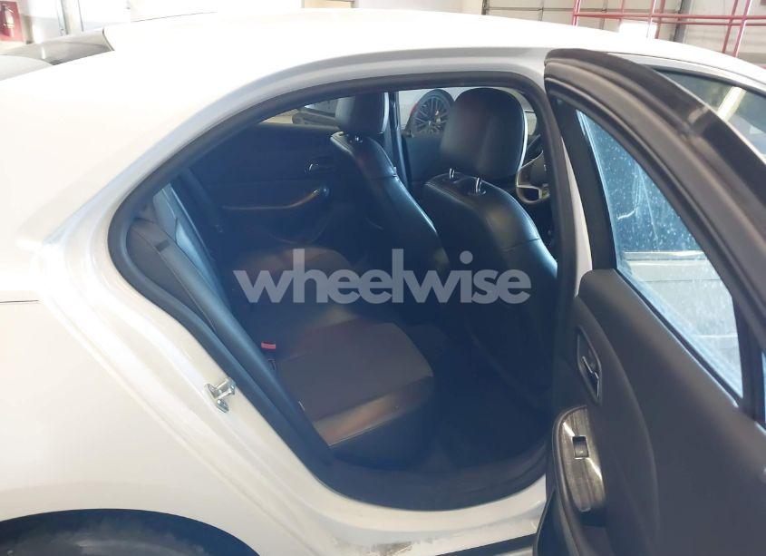 Photo 8 of 2015 Chevrolet Malibu 1LT (VIN 1G11C5SL3FF222837)