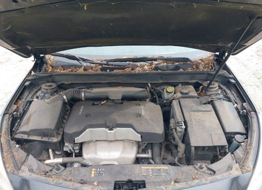 Photo 10 of 2015 Chevrolet Malibu 1LT (VIN 1G11C5SL3FF276140)